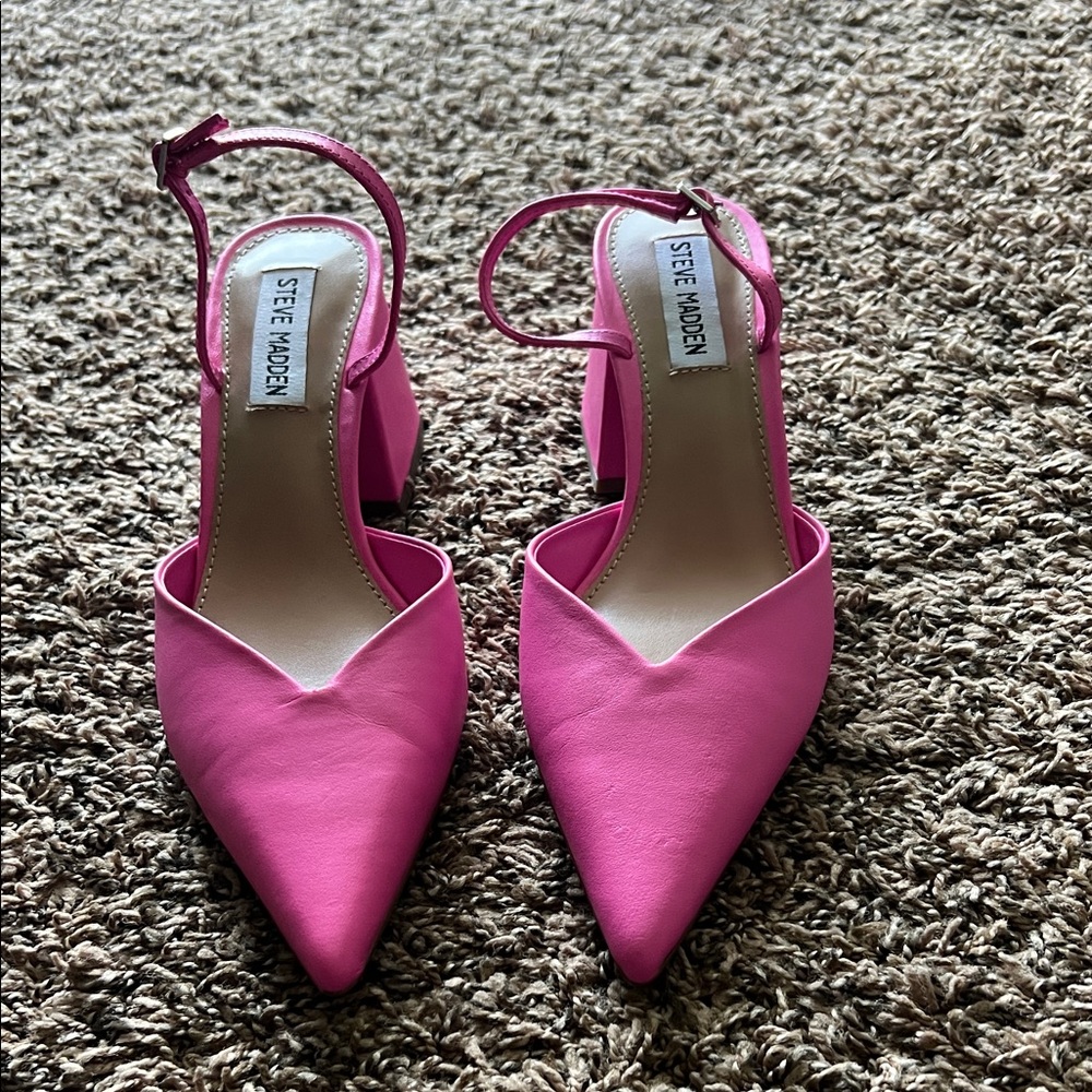 Steve Madden Pink Pointed Toe Block Heel Slingbacks